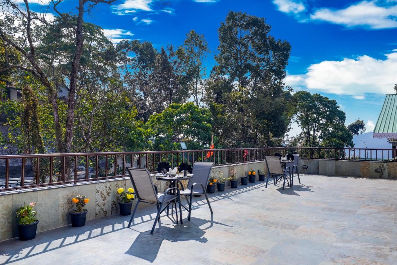 Mount Himalayan Hotel Gangtok Buitenkant foto